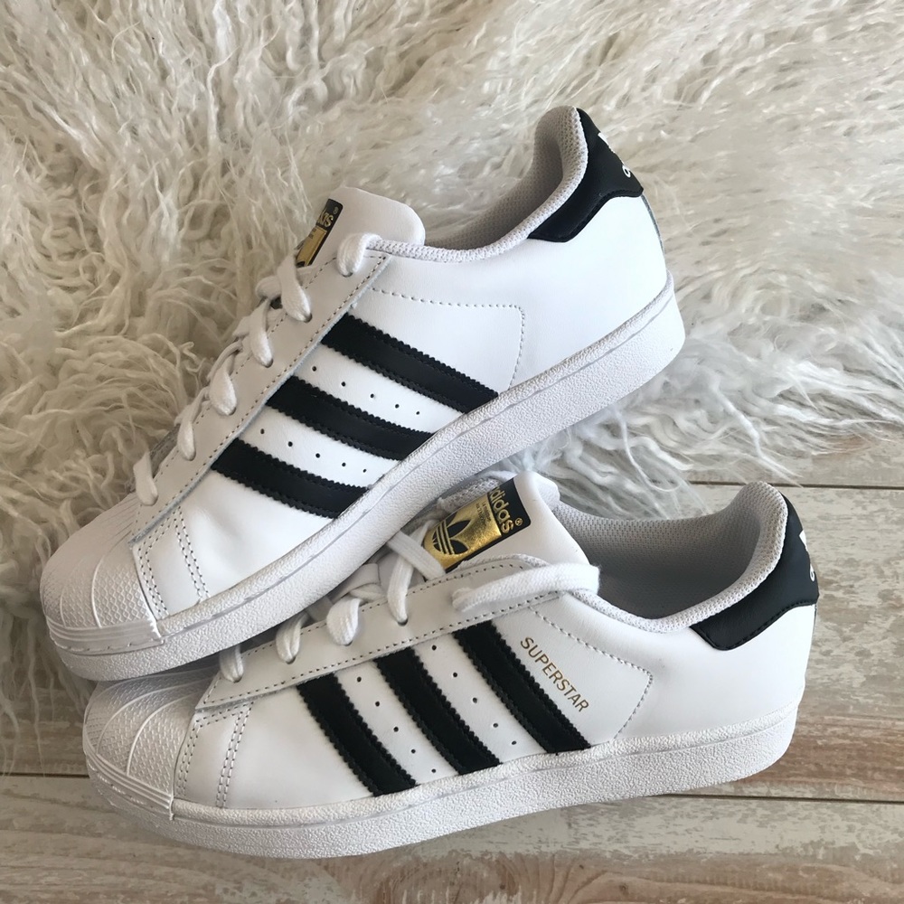 NWT Adidas Superstar Women’s Shoes - Picture 8 of 8